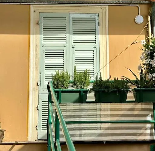 Almar Esclusivo E Lägenhet