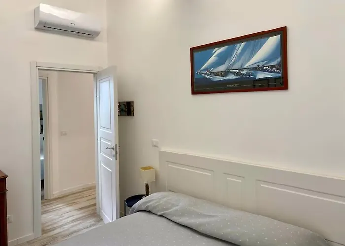 Almar Esclusivo E Lägenhet